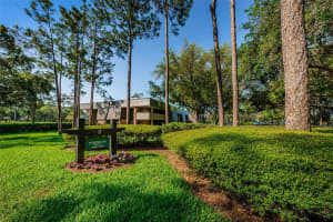 36750 US HIGHWAY 19 N #17-110, PALM HARBOR, FL 34684 Sold 04/03/25