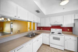 7750 92ND STREET, SEMINOLE, FL 33777 Sold 02/05/25