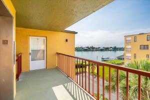 10301 GULF BOULEVARD, TREASURE ISLAND, FL 33706 - MLS#MFRU8237462