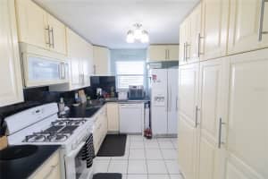 5980 SHORE BOULEVARD, GULFPORT, FL 33707 Sold 08/01/24