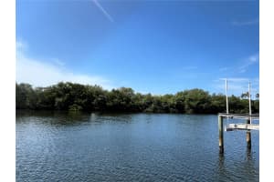 646 MOUNT OAK AVENUE, ST PETERSBURG, FL 33702 Sold 06/14/24