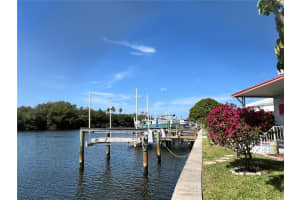 646 MOUNT OAK AVENUE, ST PETERSBURG, FL 33702 Sold 06/14/24