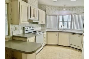 7203 MOUNT ESSEX DRIVE, ST PETERSBURG, FL 33702 Sold 06/04/25