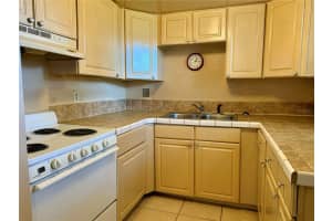 7701 STARKEY ROAD, SEMINOLE, FL 33777 Sold 12/06/24