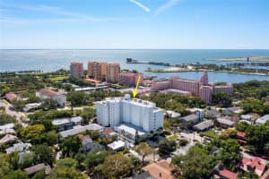 700 BEACH DRIVE, SAINT PETERSBURG, FL 33701 Sold 04/16/25