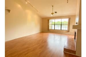 2830 COUNTRYSIDE BOULEVARD, CLEARWATER, FL 33761 Sold 01/24/25