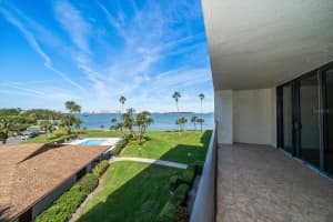 100 OAKMONT LANE, BELLEAIR, FL 33756 Sold 05/24/24