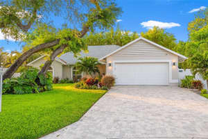 3924 39TH CIRCLE, SAINT PETERSBURG, FL 33711 Sold 08/15/24
