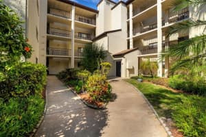 700 STARKEY ROAD, LARGO, FL 33771 Sold 12/05/24