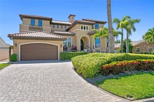 432 HERMOSITA DRIVE, ST PETE BEACH, FL 33706 Sold 04/16/24