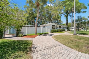 1552 PALOMA LANE, DUNEDIN, FL 34698 Sold 06/03/24