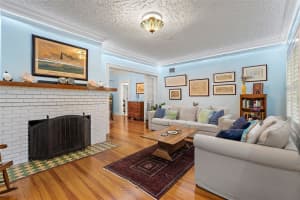 235 14TH AVENUE, SAINT PETERSBURG, FL 33701 Sold 02/14/25