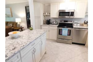 2514 OAKLEAF LANE, CLEARWATER, FL 33763 Sold 05/08/24