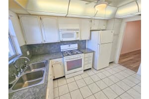 5840 30TH AVENUE, GULFPORT, FL 33707 Sold 08/08/24
