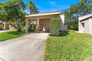 2753 SAND HOLLOW COURT, CLEARWATER, FL 33761 Sold 08/26/24