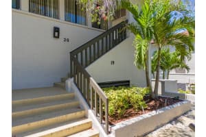1801 MARINER DRIVE, TARPON SPRINGS, FL 34689 - MLS#MFRU8239400