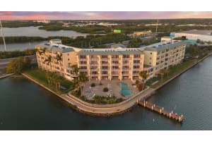 8800 BAY PINES BOULEVARD, SAINT PETERSBURG, FL 33709 - MLS#MFRU8239538