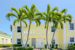 4910 COQUINA KEY DRIVE, SAINT PETERSBURG, FL 33705 Sold 07/01/24