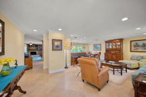 774 HARBOR ISLAND, CLEARWATER BEACH, FL 33767 Sold 11/12/24