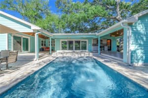 1861 55TH STREET, GULFPORT, FL 33707 Sold 10/30/24