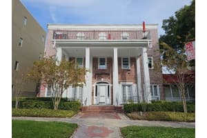 219 4TH AVE N #106, ST PETERSBURG, FL 33701 Sold 04/15/25