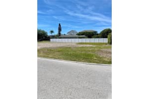 301 30TH AVENUE, SAINT PETERSBURG, FL 33704 - MLS#MFRU8239857