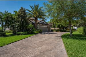 1316 VIA VERDI DRIVE, PALM HARBOR, FL 34683 Sold 07/09/24