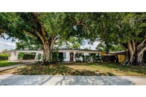1814 NURSERY ROAD, CLEARWATER, FL 33764 Sold 11/05/24
