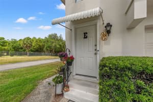 3285 40TH WAY, SAINT PETERSBURG, FL 33711 Sold 05/31/24