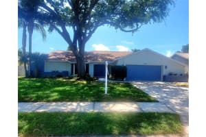 5025 BRIDGEPORT DRIVE, SAFETY HARBOR, FL 34695 Sold 11/26/24