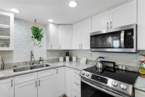 1430 GULF BOULEVARD, CLEARWATER BEACH, FL 33767 Sold 10/24/24
