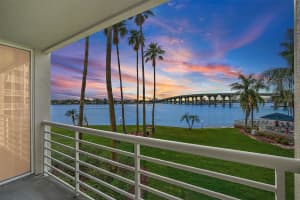 5901 BAHIA DEL MAR CIRCLE, SAINT PETERSBURG, FL 33715 - MLS#MFRU8240185