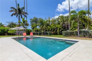 10135 YACHT CLUB DRIVE, TREASURE ISLAND, FL 33706 Sold 06/05/24