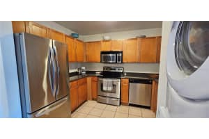 5152 SALMON DRIVE, SAINT PETERSBURG, FL 33705 - MLS#MFRU8240419