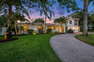 1359 MONTEREY BOULEVARD, SAINT PETERSBURG, FL 33704 Sold 08/26/24