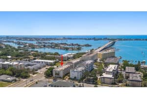 131 BLUFF VIEW DRIVE, BELLEAIR BLUFFS, FL 33770 Sold 10/18/24