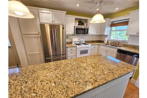6075 SHORE BOULEVARD, GULFPORT, FL 33707 Sold 05/29/24