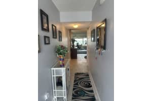 6020 SHORE BOULEVARD, GULFPORT, FL 33707 Sold 04/11/25