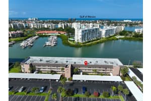 7930 SUN ISLAND DRIVE, SOUTH PASADENA, FL 33707 Sold 02/10/25