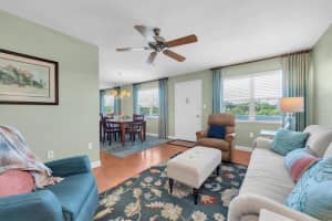 1001 77TH AVENUE, SAINT PETERSBURG, FL 33702 Sold 10/15/24