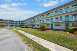 1950 59TH AVENUE, SAINT PETERSBURG, FL 33714 Sold 02/07/25