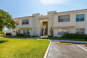 6131 BAHIA DEL MAR BOULEVARD, SAINT PETERSBURG, FL 33715 Sold 08/11/25