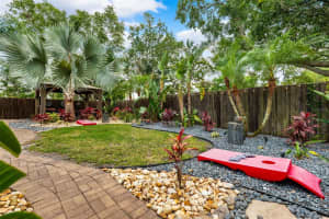 1303 LAKEHURST WAY, BRANDON, FL 33511 Sold 07/26/24