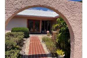 2778 CAPWOOD LANE, CLEARWATER, FL 33761 Sold 11/08/24
