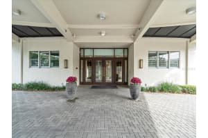 2611 BAYSHORE BOULEVARD, TAMPA, FL 33629 Sold 12/16/24