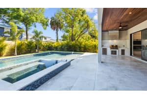 2519 RIVERSIDE DRIVE, TAMPA, FL 33602 - MLS#MFRU8242063