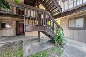 6310 NEWTOWN CIRCLE, TAMPA, FL 33615 Sold 04/29/25