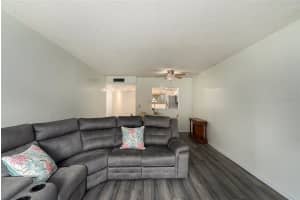 6310 NEWTOWN CIRCLE, TAMPA, FL 33615 Sold 04/29/25
