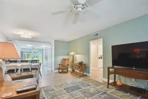 4895 BAY ST NE #114, ST PETERSBURG, FL 33703 Sold 07/31/24