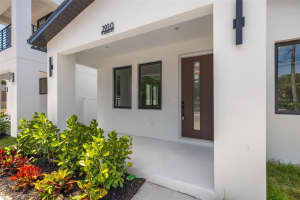 2910 22ND STREET, TAMPA, FL 33605 Sold 12/20/24